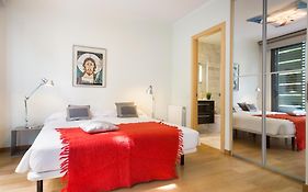 My Space Emirates - Fully Equipped Apartments Near The Beach With Shared Pool